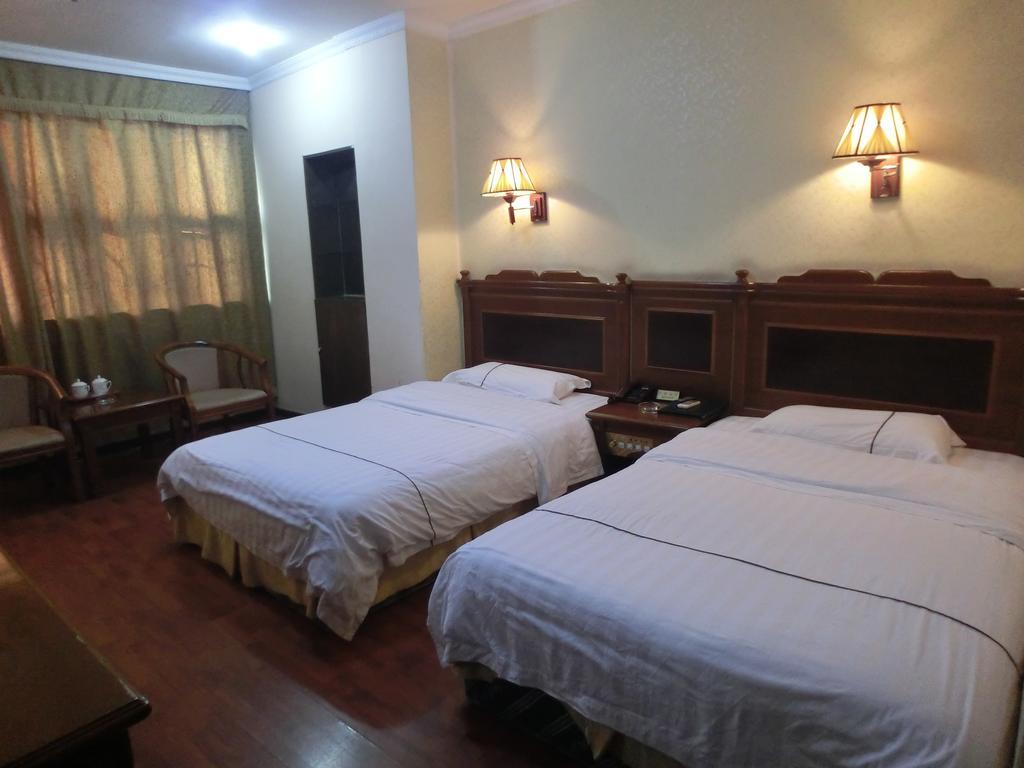 Guangzhou Jingdu Hotel Bilik gambar