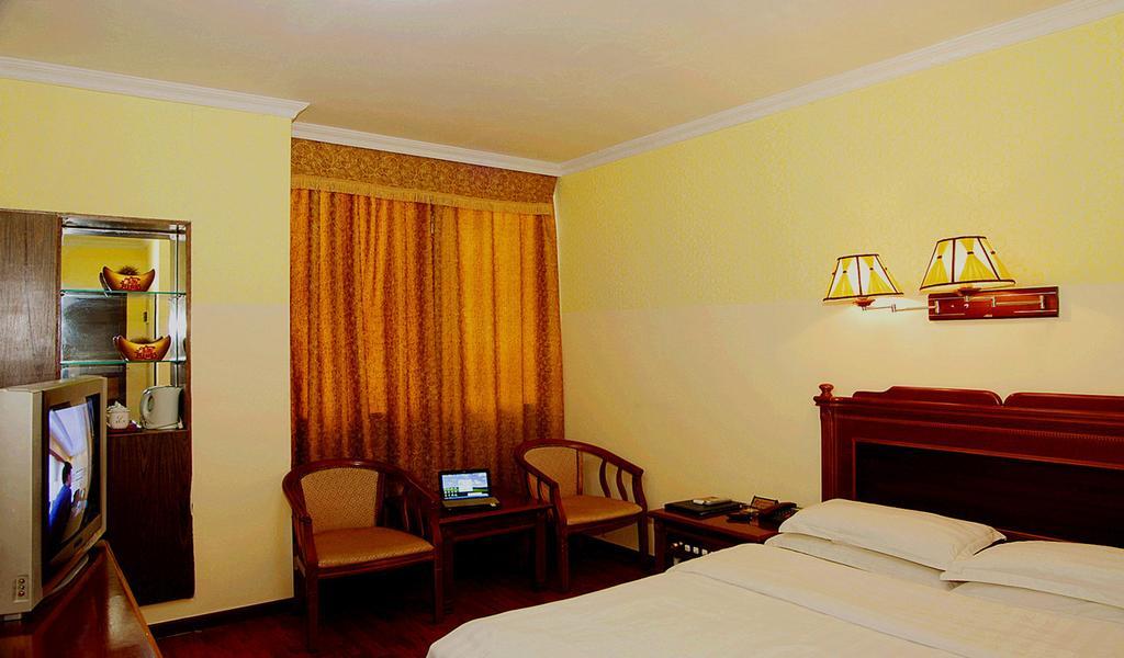 Guangzhou Jingdu Hotel Bilik gambar